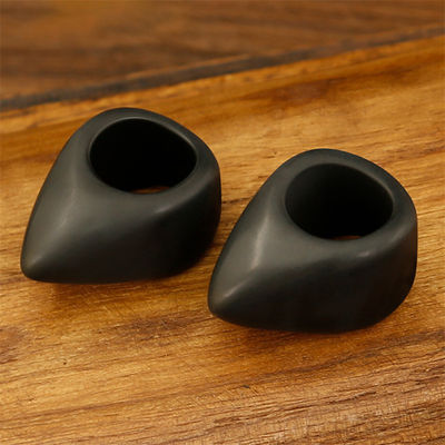 Φυσικό μαύρο Bian Stone Gua Sha δαχτυλίδι μασάζ για όλο το σώμα χειροκίνητο μασάζ ακουπόντας μασάζ χέρι και πόδι μεσημβρινό μασάζ
