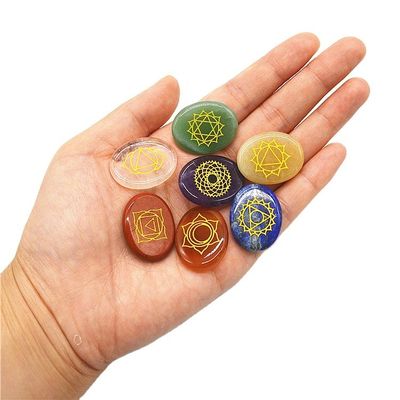 7 Chakra Stone σετ Reiki Κρυστάλλοι Chakra πέτρες για θεραπεία Υποστήριξη Custom Size OEM