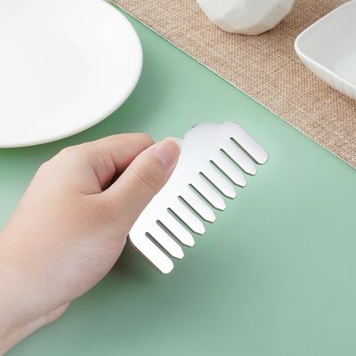 Ατσάλι από ανοξείδωτο χάλυβα Gua Sha Hair Comb Heart Shape Scalp Massage Tool για εξοπλισμό μασάζ κεφαλιού