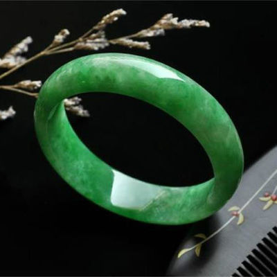 Προσαρμοσμένα Κρυστάλλινα Λίθοι Icy Emerald Green Jade Bangle Bracelet OEM ODM Αποδεκτό
