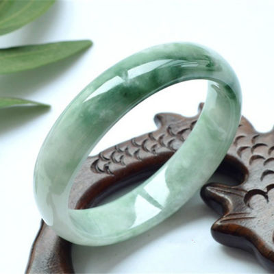 Αξία Α Jade Jade Bangles φυσική πέτρα jade για την ζήτηση B2B