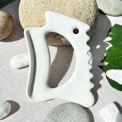 Κεραμικό εργαλείο μασάζ Gua Sha για λεμφική αποστράγγιση Φακίδα Γλύπτης Μασάζ σώματος Εργαλεία φροντίδας δέρματος Guasha λειτουργία κεραμική