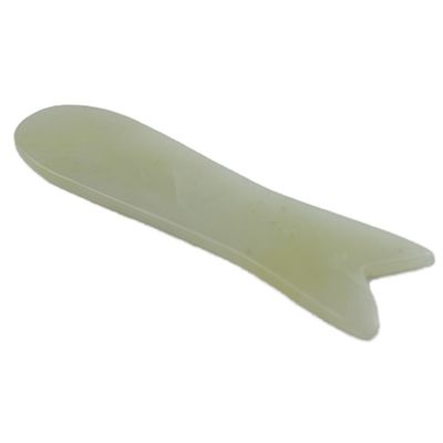Μασάζ σώματος Ιδιότητες Μασάζ Xiuyan Jade ψάρι σχήμα Gua Sha Πρόσωπο Προστασία του δέρματος εργαλείο Αντιγήρανση Guasha Face Tool