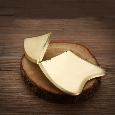 Εξοπλισμός μασάζ Προσαρμόσιμο καθαρό χαλκό Σχήμα καρδιάς Σώμα Υγειονομική περίθαλψη Guasha Scraping Board Χρυσό χρώμα Χαλκό μέταλλο Gua Sha Μέσο μασάζ