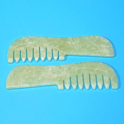 Φυσικό Xiuyan Jade Gua Sha Γλυκάδα Μασάζ Comb Jade πέτρα φροντίδα της κεφαλής Μασάζ μαλλιά Guasha Χαλάρωση εργαλείο για μασάζ σώματος