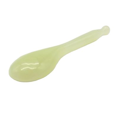 Φροντίδα σώματος Xiuyan Jade Gua Sha Μέσο μασάζ πράσινο σχήμα κουτάλι Guasha Scarping εργαλείο για την υγεία και την ευεξία